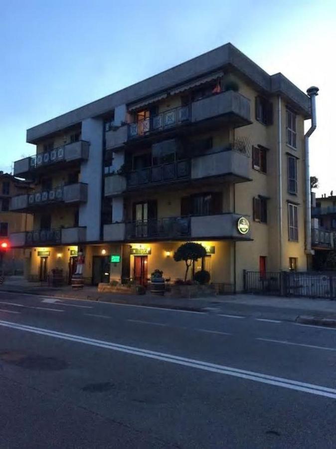 Appartamento Per Brevi Periodi "Teodolinda" Bergamo Exterior foto