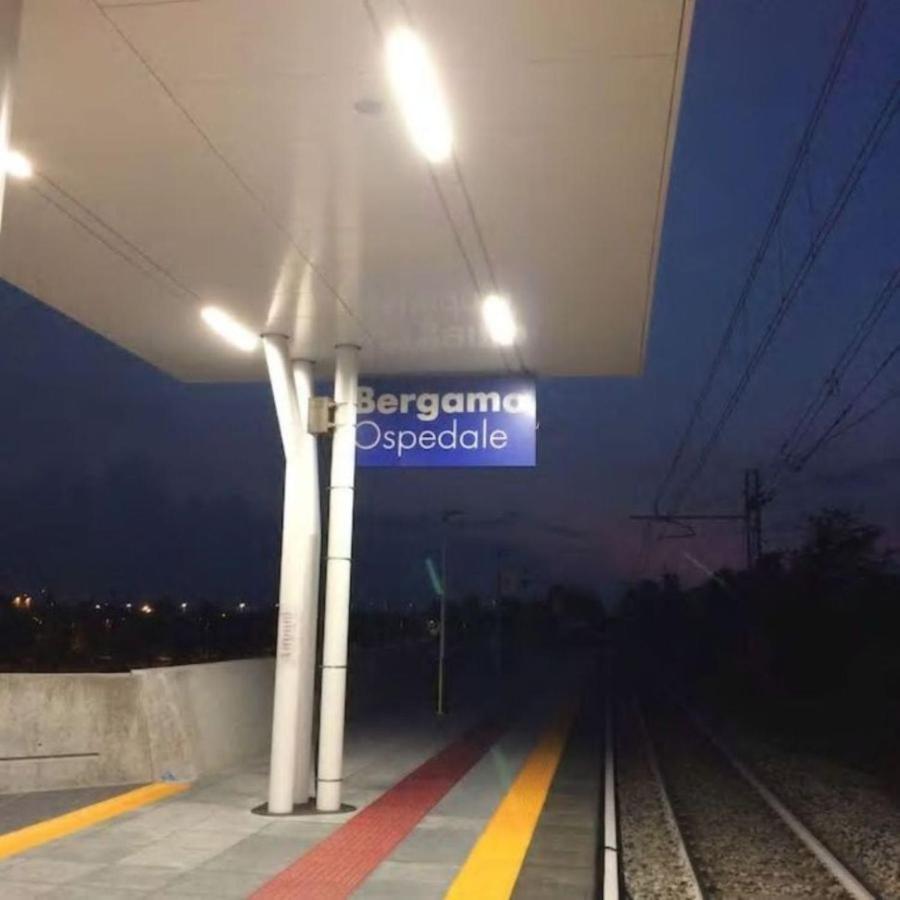 Appartamento Per Brevi Periodi "Teodolinda" Bergamo Exterior foto